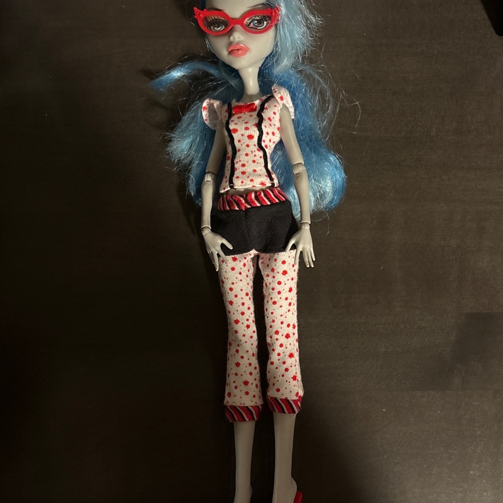 Dead Tired Ghoula - RARE 2010 Monster High